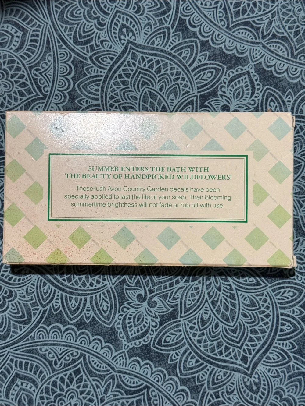 Vintage Avon Country Garden Special Occasion Fragranced Hostess Soaps